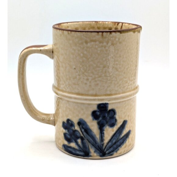 Vintage Artisan Salt Glazed Stoneware Creamer Mug Tan with Blue Flowers 24oz - Picture 1 of 8